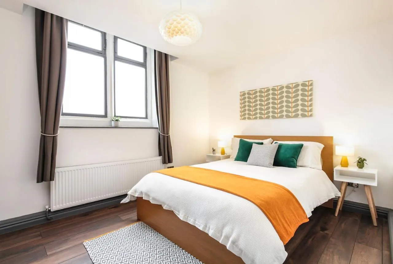 Apartment The Penthouses, 8 Albion Mews Chester